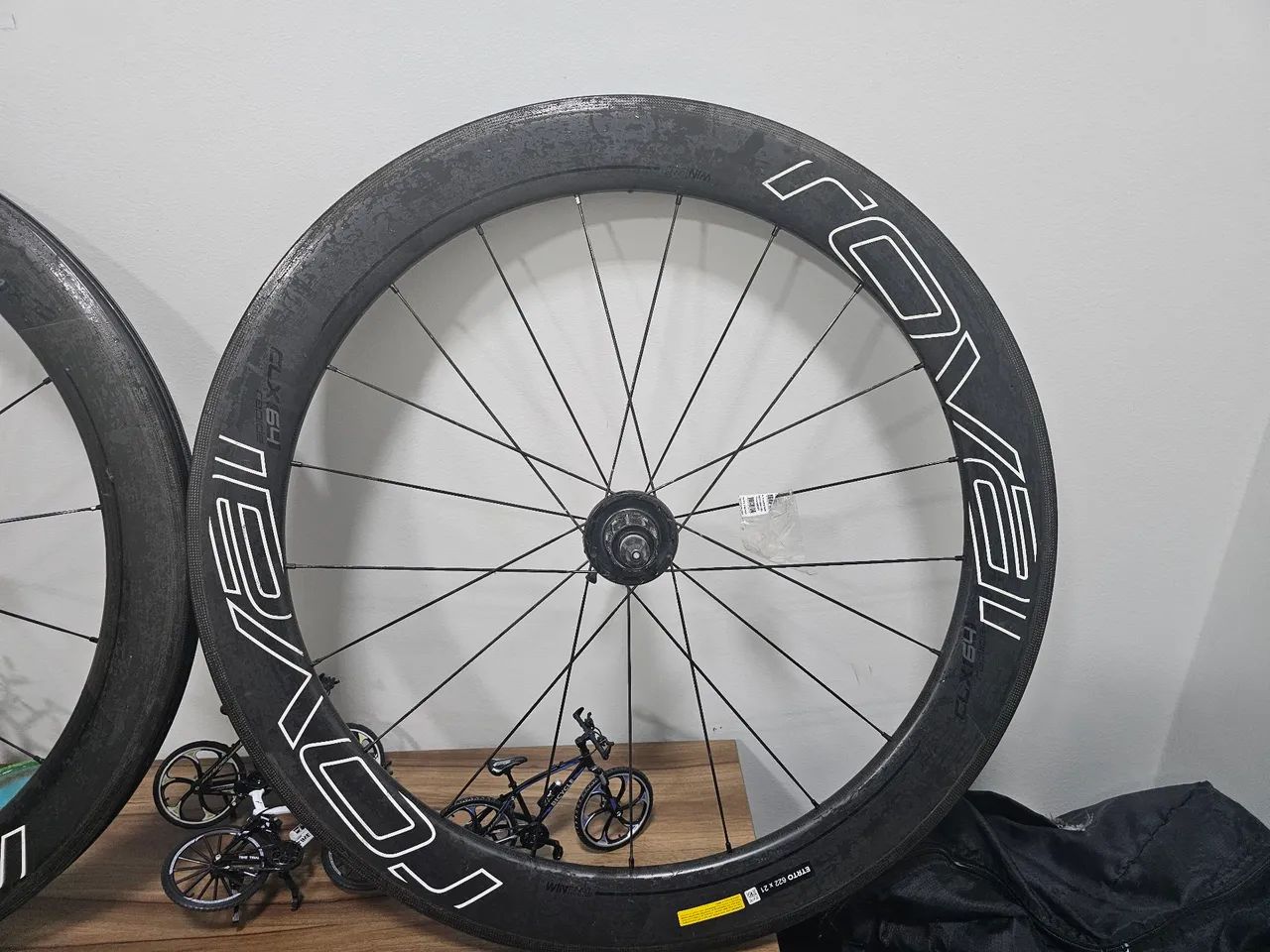 Roda Traseira Roval CLX 64 Rapide  - Foto 3