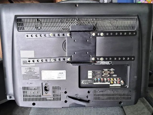 TV LG LCD 26 Polegadas 26LH20R com Defeito - Para Reparo ou Peças - Foto 3
