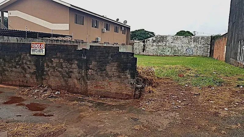Terreno para Kitnets - Região da U.E.M - Maringá - Foto 2