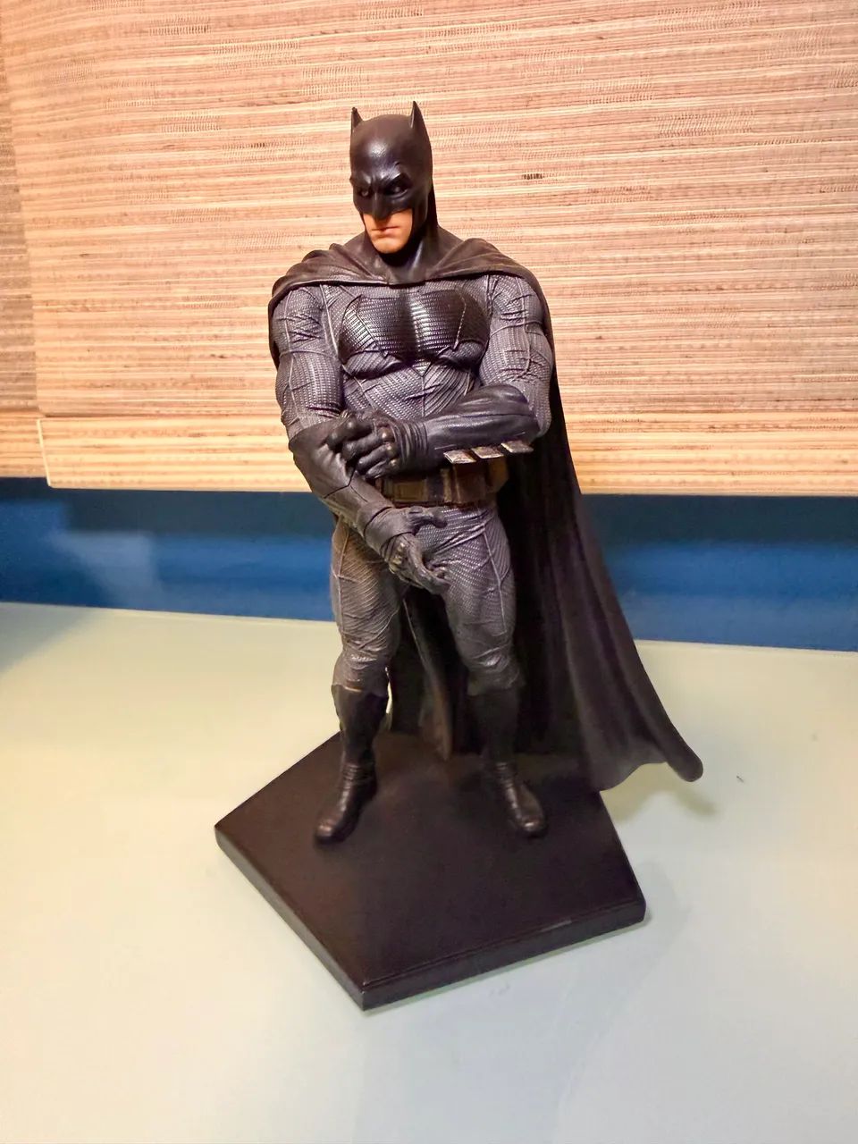 Batman - Estátua 1/10 Iron Studios - Batman vs Superman