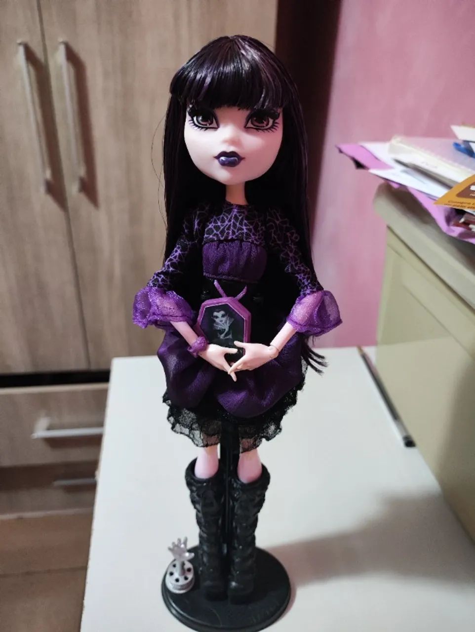 Vendo Elissabat (Por favor, ler a descrição pois se trata de uma boneca com avarias)