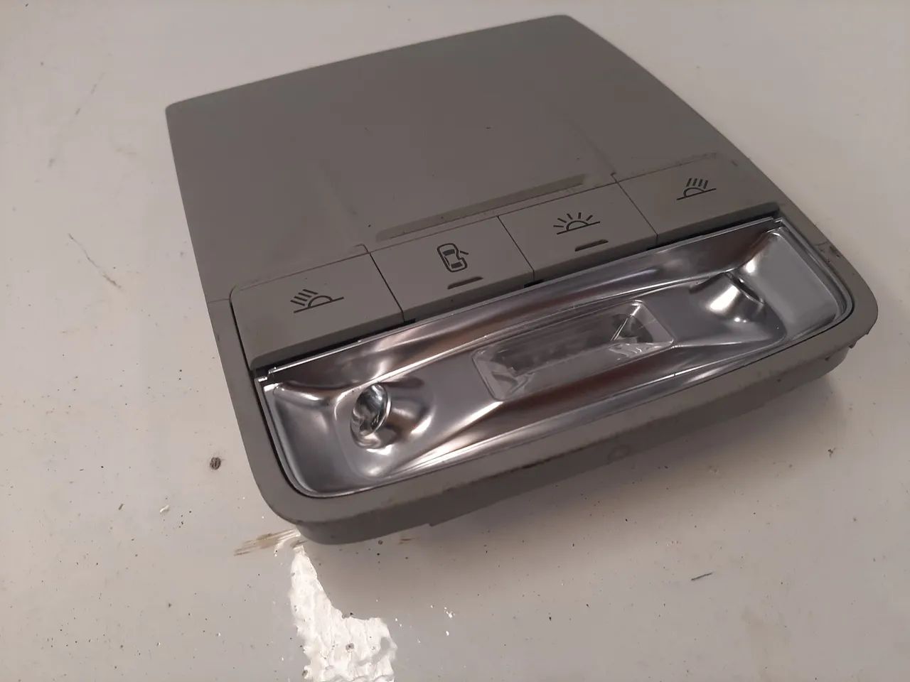 Luz Cortesia Audi A3/q3 13/19 - Foto 2