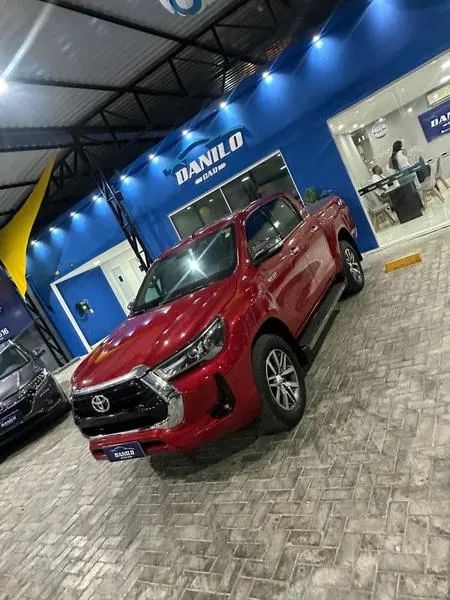 Toyota Hilux CD SRV 4X4 2.8 TDI Diesel Aut. 2017 - Foto 2