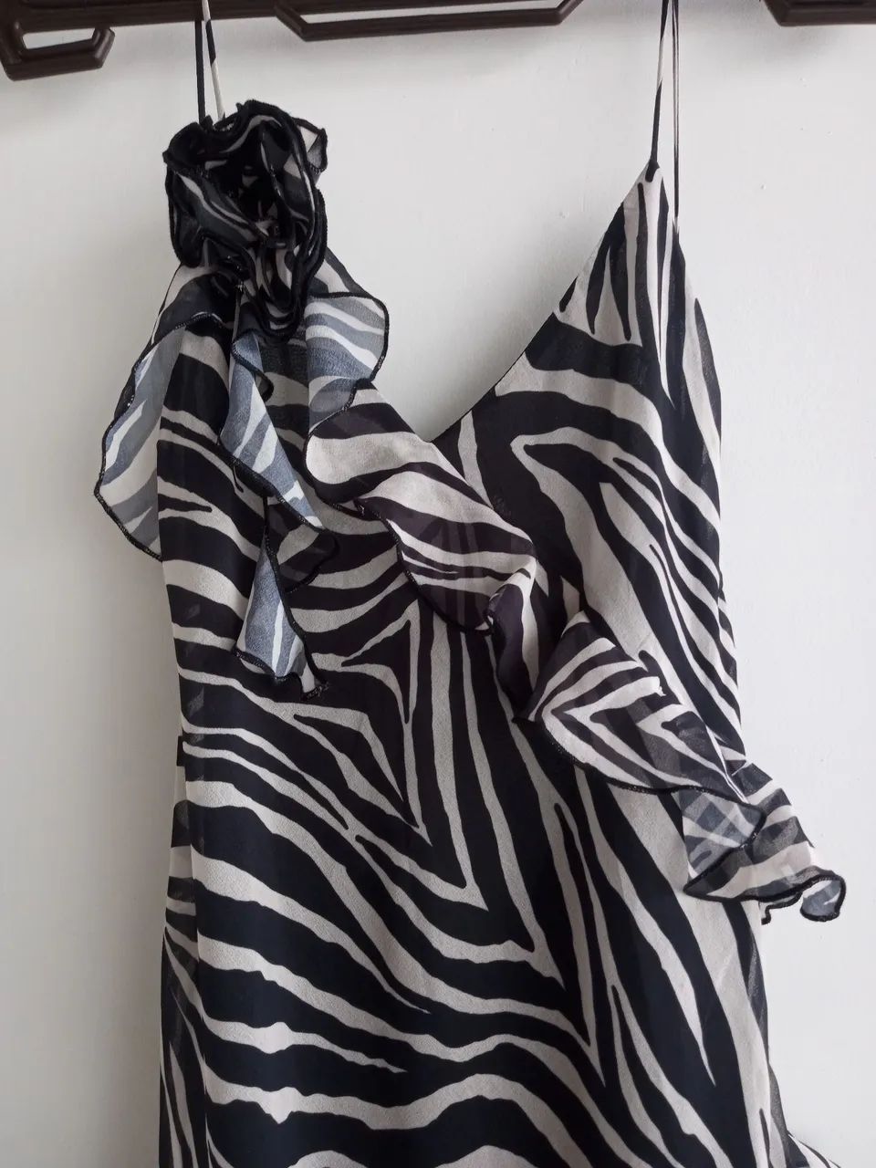 Vestido Zara Animal Print  - Foto 4