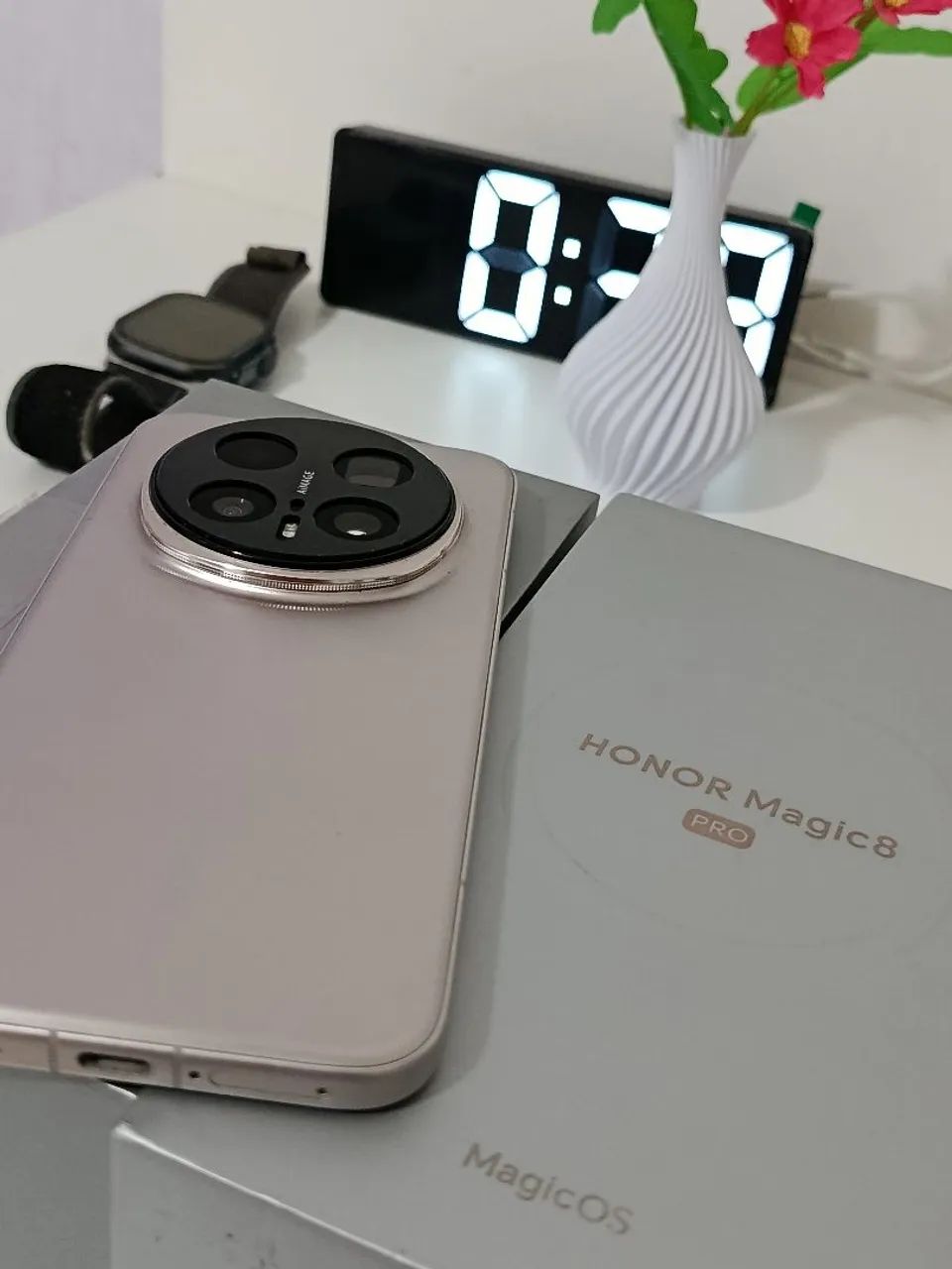 Vendo Honor Magic 8 pro 512/16 Versão CN - Foto 2