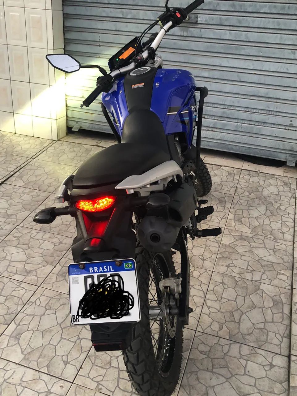 Vende-se lander 