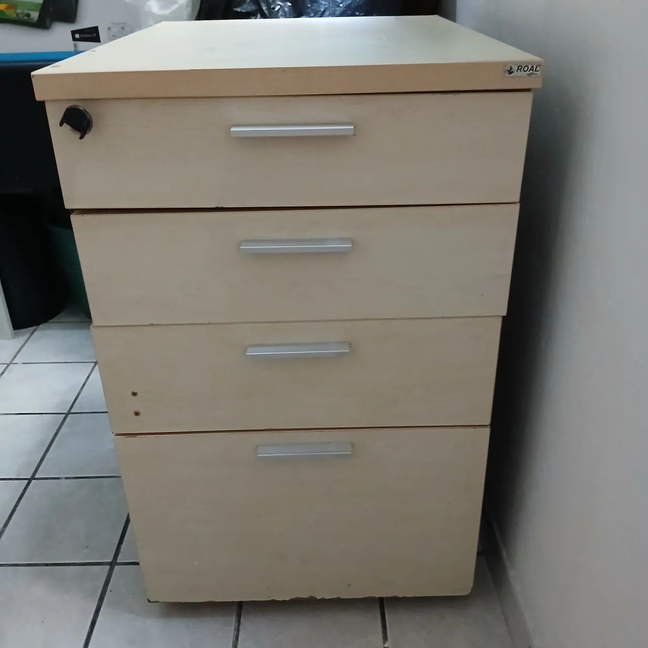 Gaveteiro organizador com chave