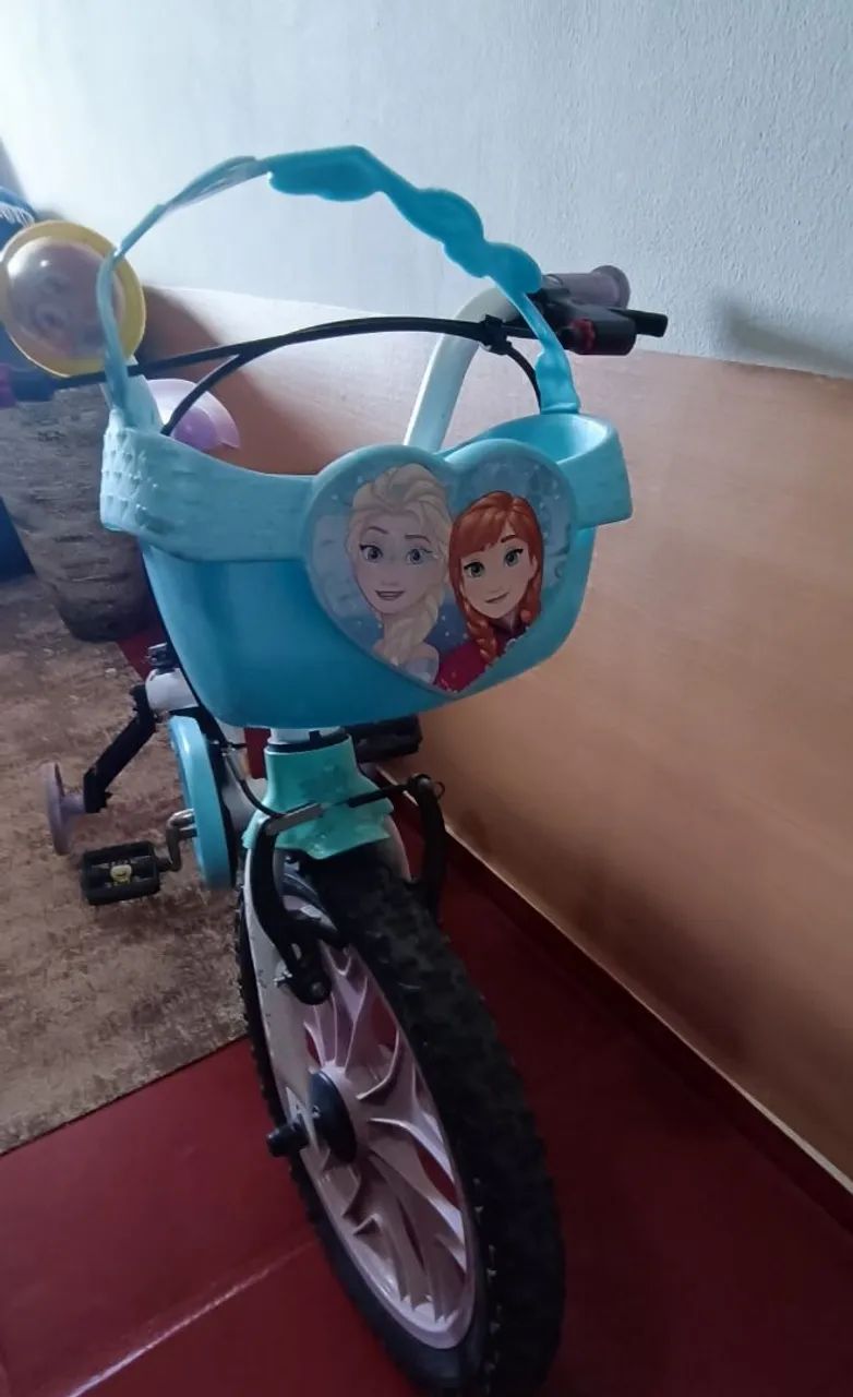 Bicicleta Frozen infantil.  - Foto 4