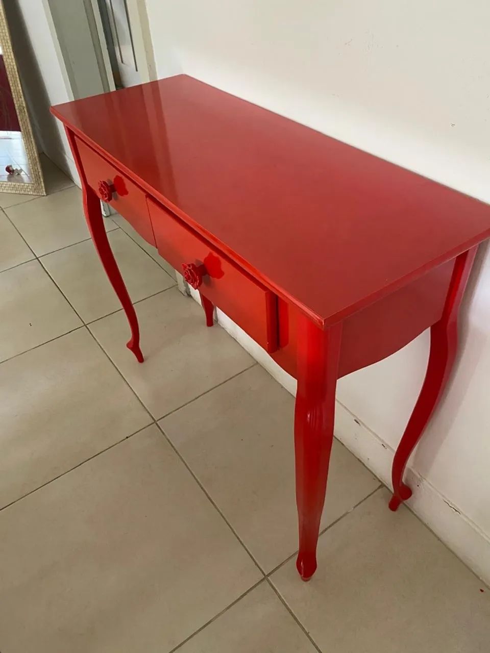 Aparador mesinha de sala vermelho  - Foto 2