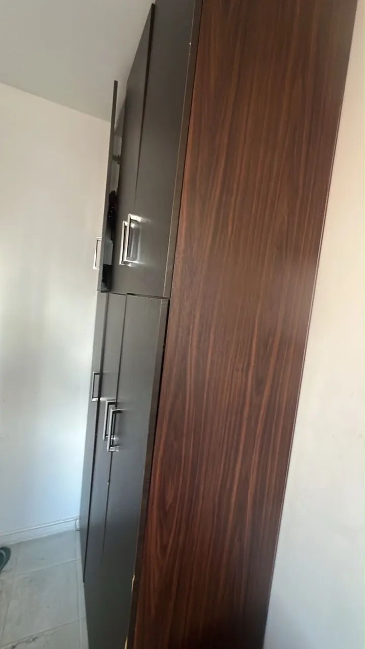 Guarda-Roupa 6 Portas - Preto - Foto 5