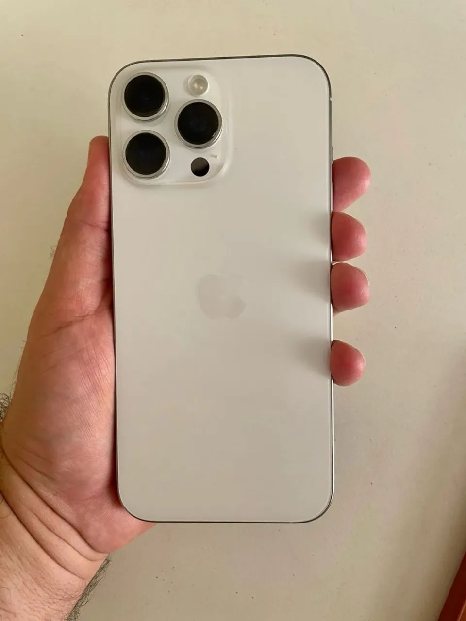iPhone 16 Pro Max(256gb)-usado