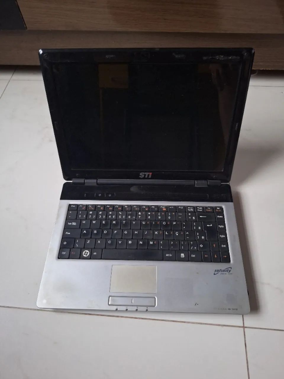 Notebook STi modelo antigo - Com sistema ChromeOS Flex - Foto 2