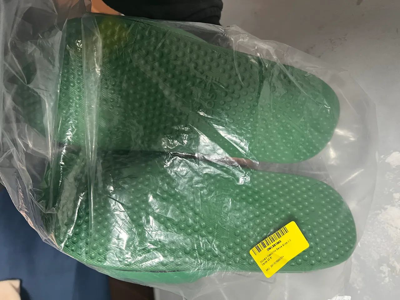 Chinelo Lacoste 