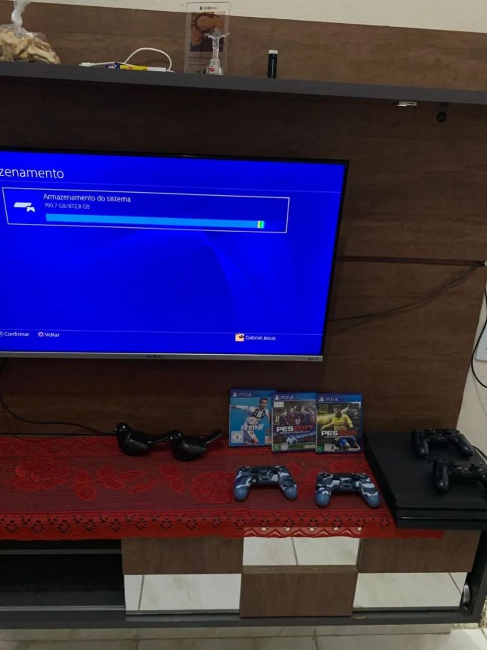 PS4 pro 1tb - Foto 2