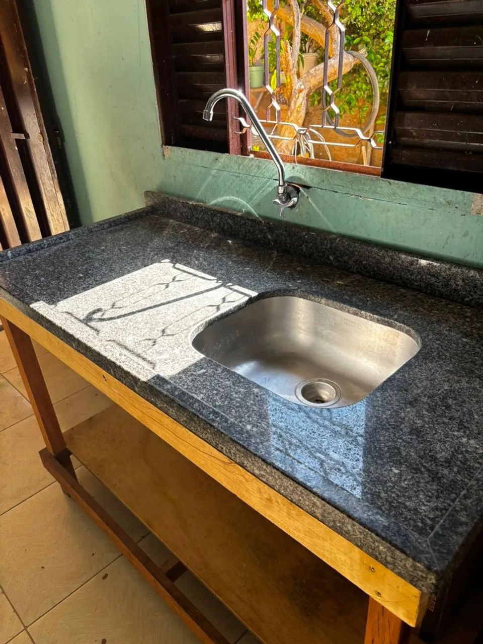 VENDO PIA DE GRANITO COM CUBA - Foto 3