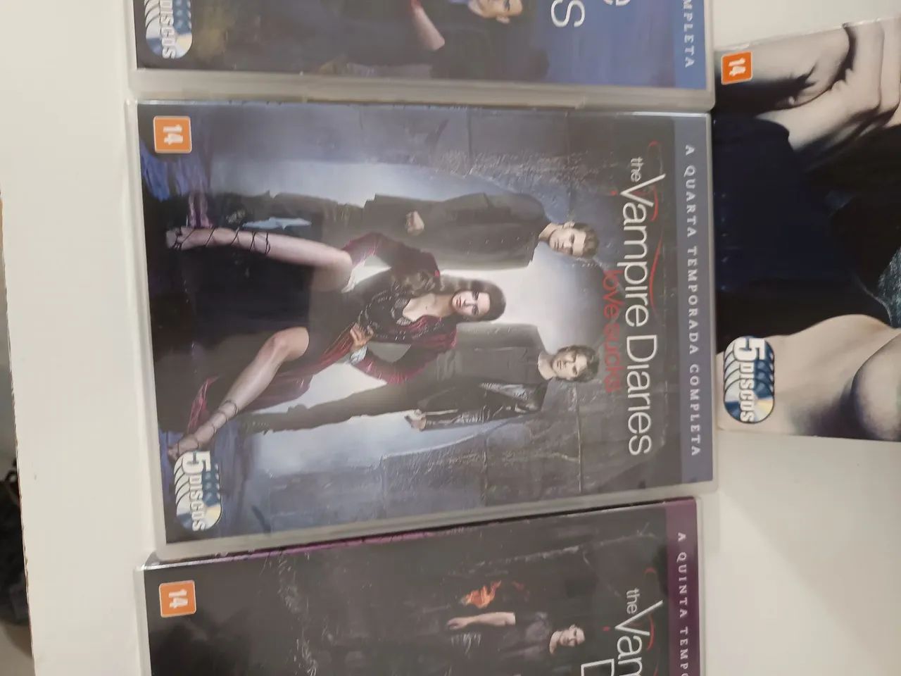 DVD THE VAMPIRE DIARIES  - Foto 3
