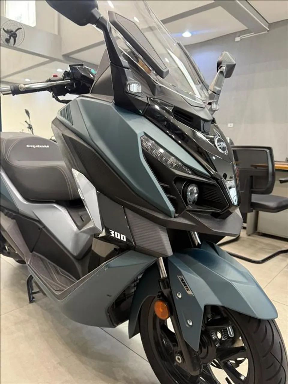 DAFRA CRUISYM 300