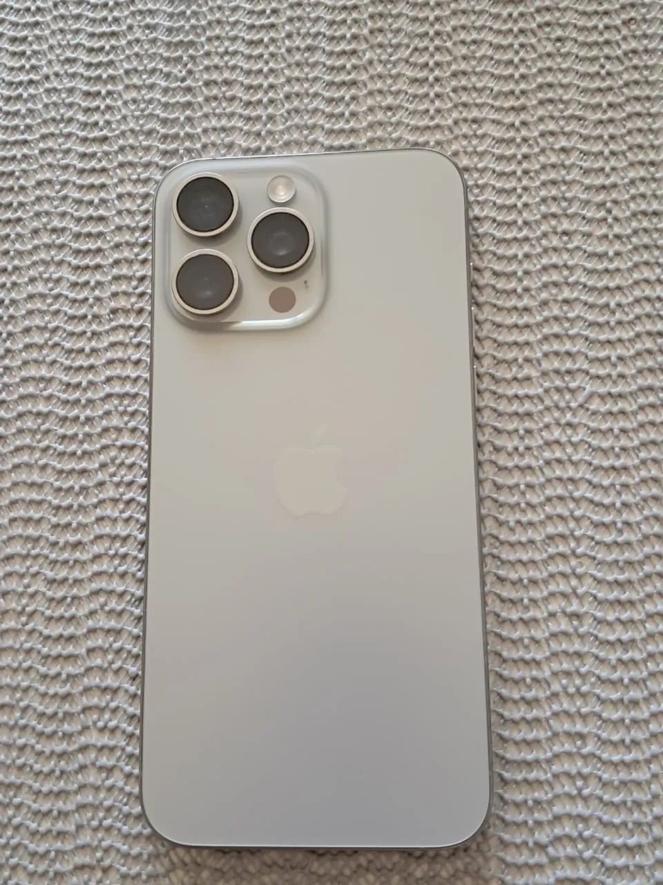 iPhone 15 Pro Max  - Foto 3