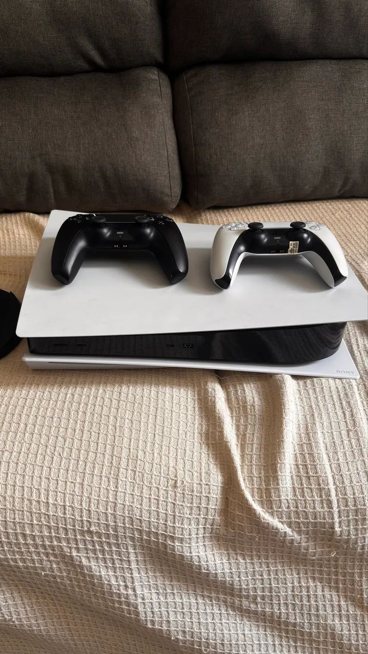 PlayStation 5 Semi - Foto 3