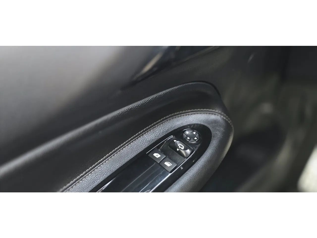 Citroën DS3 1.6 Turbo 16V 3p Mec., foto 15 de 20