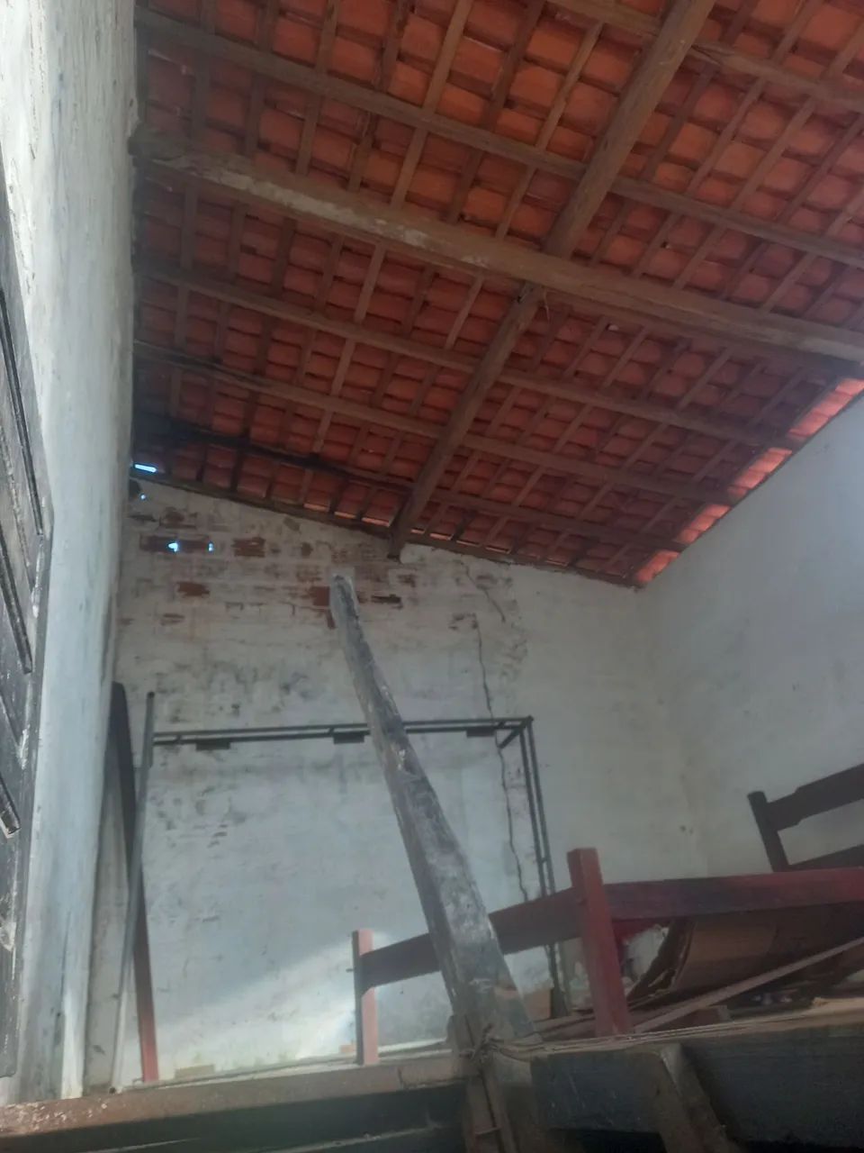 Vendo casa(tipo chácara) - Foto 4