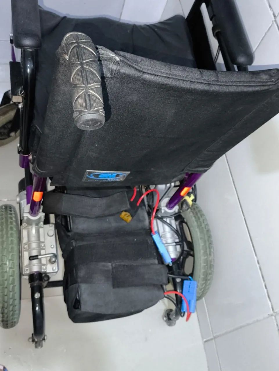 Cadeira de rodas elétrica SM9  - Foto 5