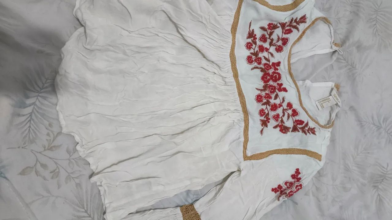Blusa branca - Foto 2