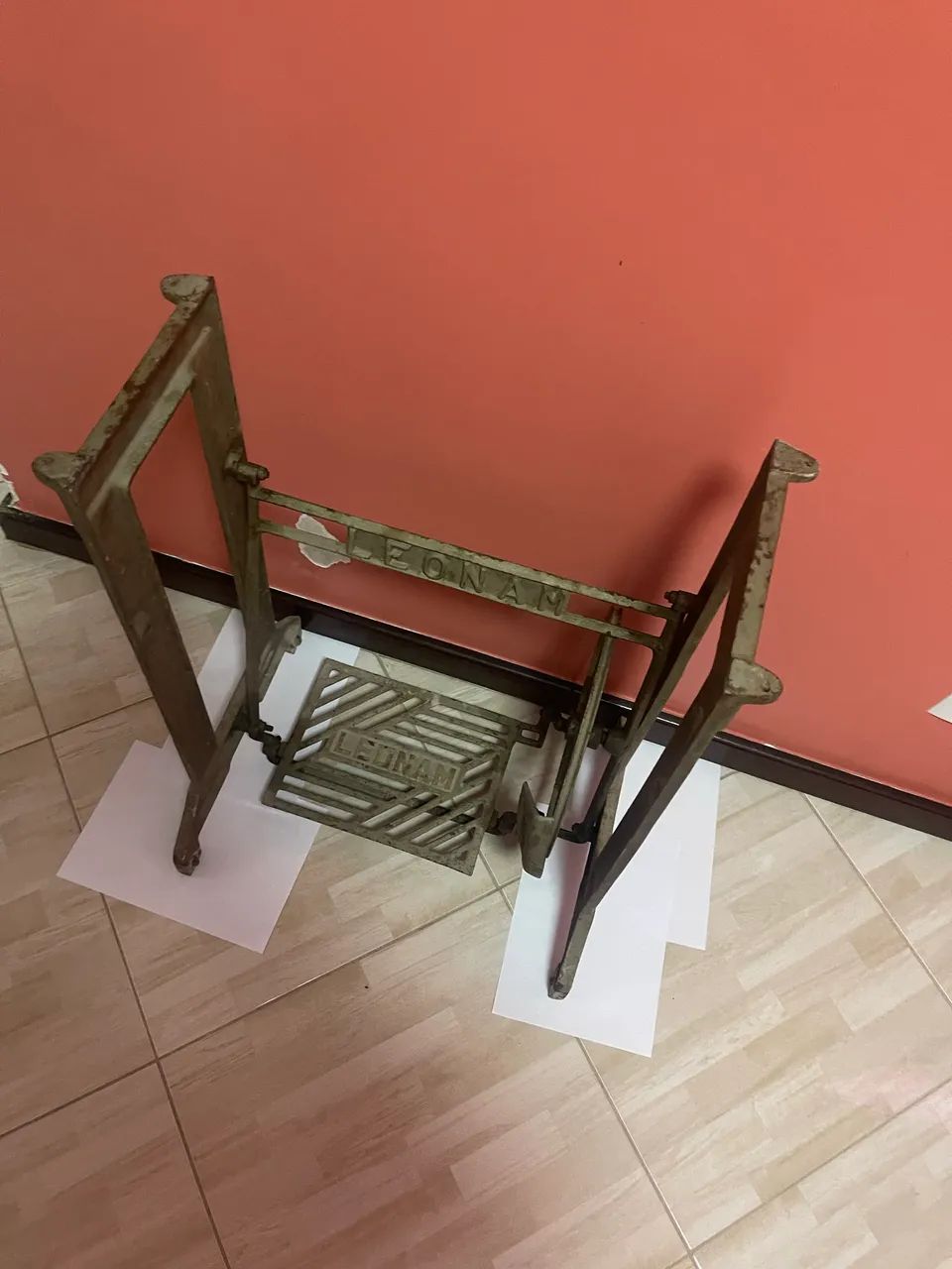 Pé de máquina 
