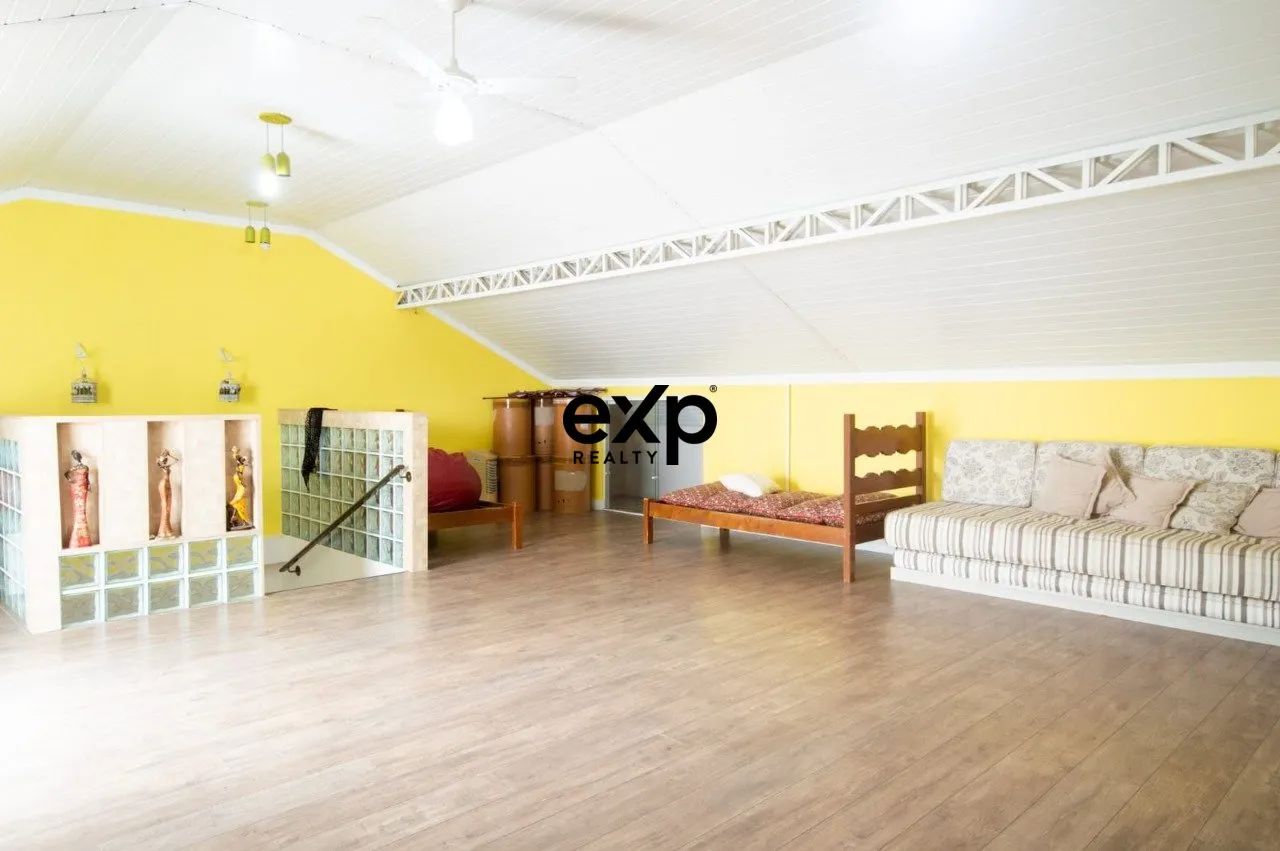 Amplo Sobrado de 4 quartos no Afonso Pena com 252m² e Espaço Gourmet Completo | - Foto 3
