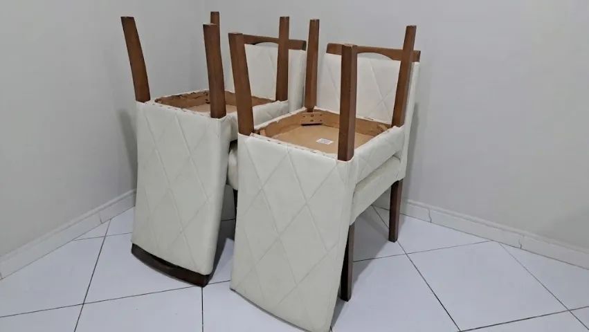 Cadeiras de jantar
