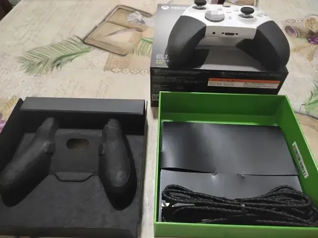 Controle Xbox Elite Series 2 Core - Foto 4