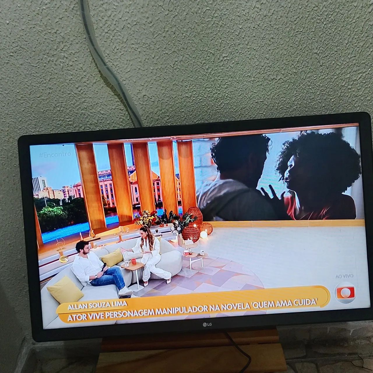 Smart TV LG 32" webOS - Excelente Estado - Foto 4