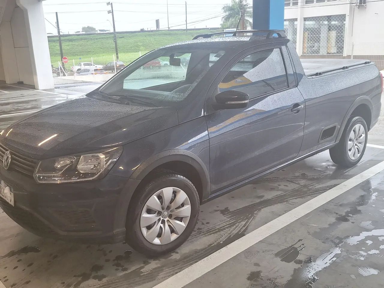 Volkswagen Saveiro Trendline 1.6 T.flex 8V 2017 - Foto 3