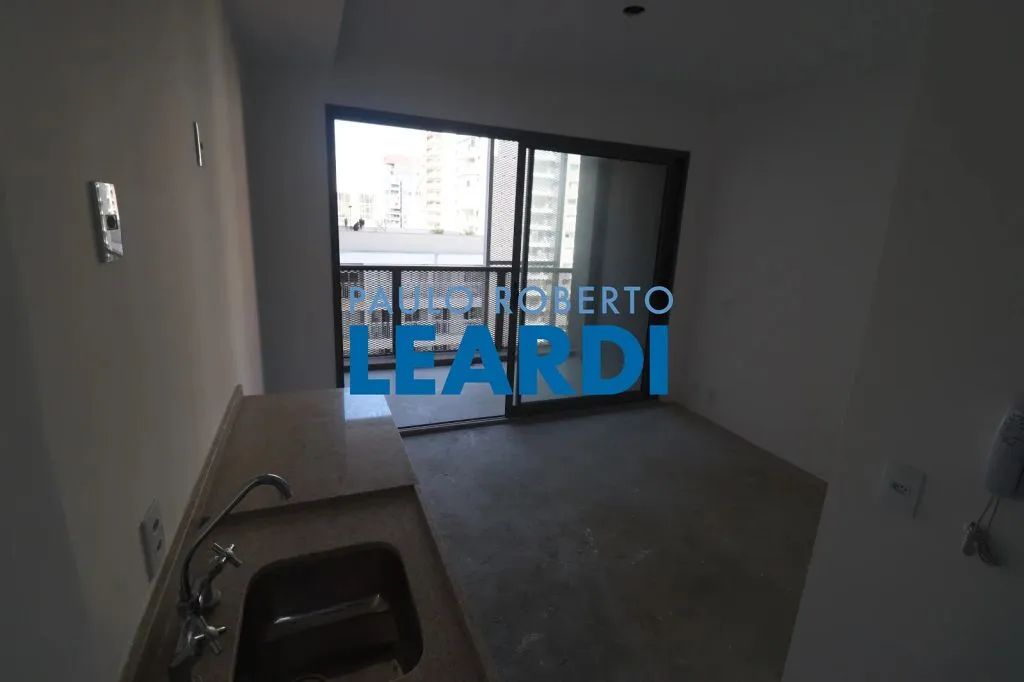 APARTAMENTO - PINHEIROS - SP
