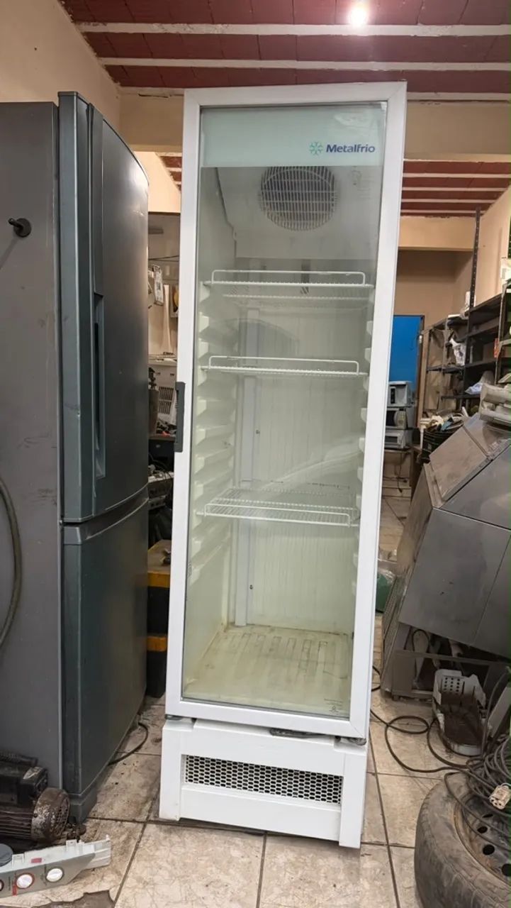 Freezer Expositora Metalfrio