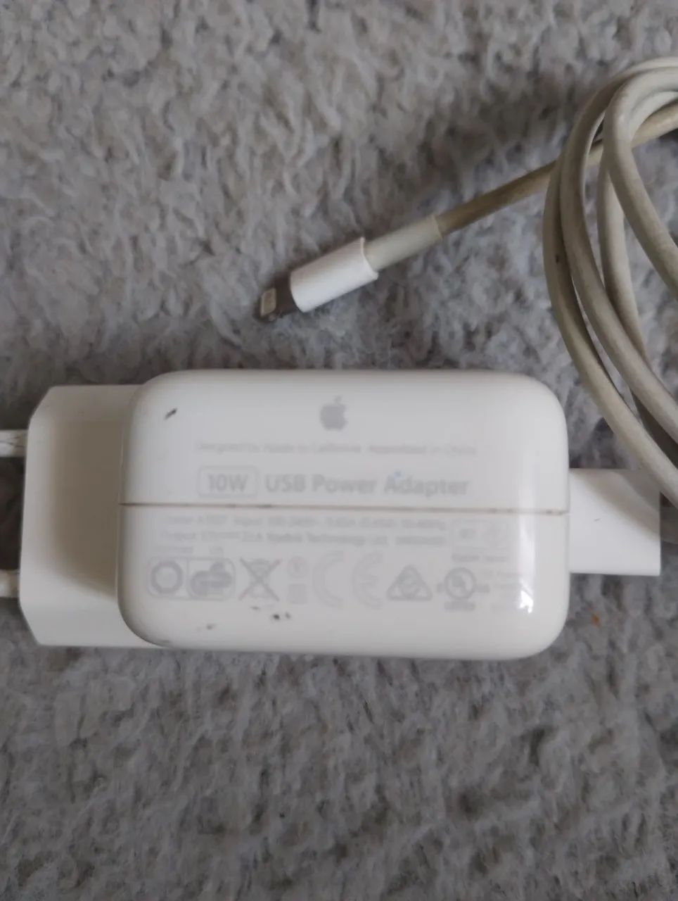 Carregador 10w original da Apple entrada lightning. - Foto 4