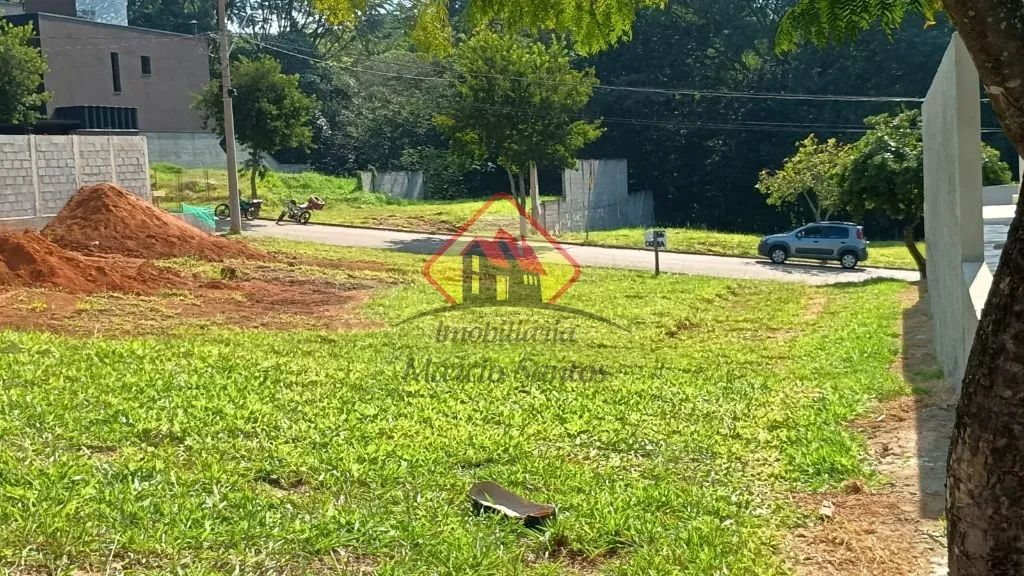 Venda de Terreno / Lote na cidade de Taubaté