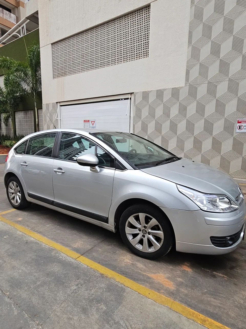 Citroen C4 GLX 1.6 Flex 16V 5P Mec. 2011 - Foto 4