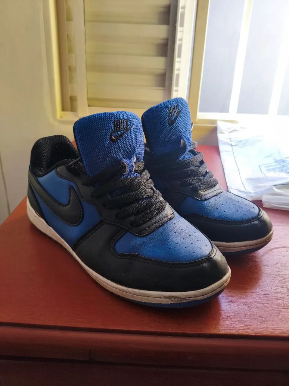 Tênis Nike Borough 