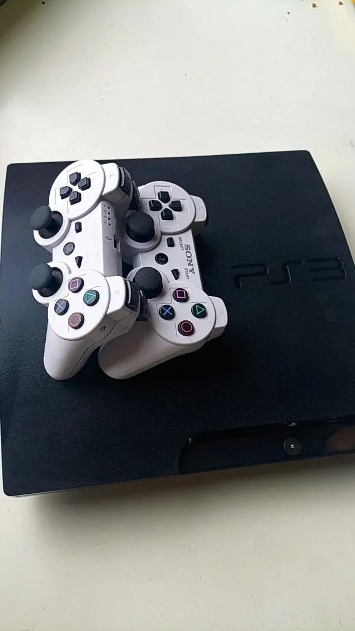 PS3 com 2 controles  - Foto 3