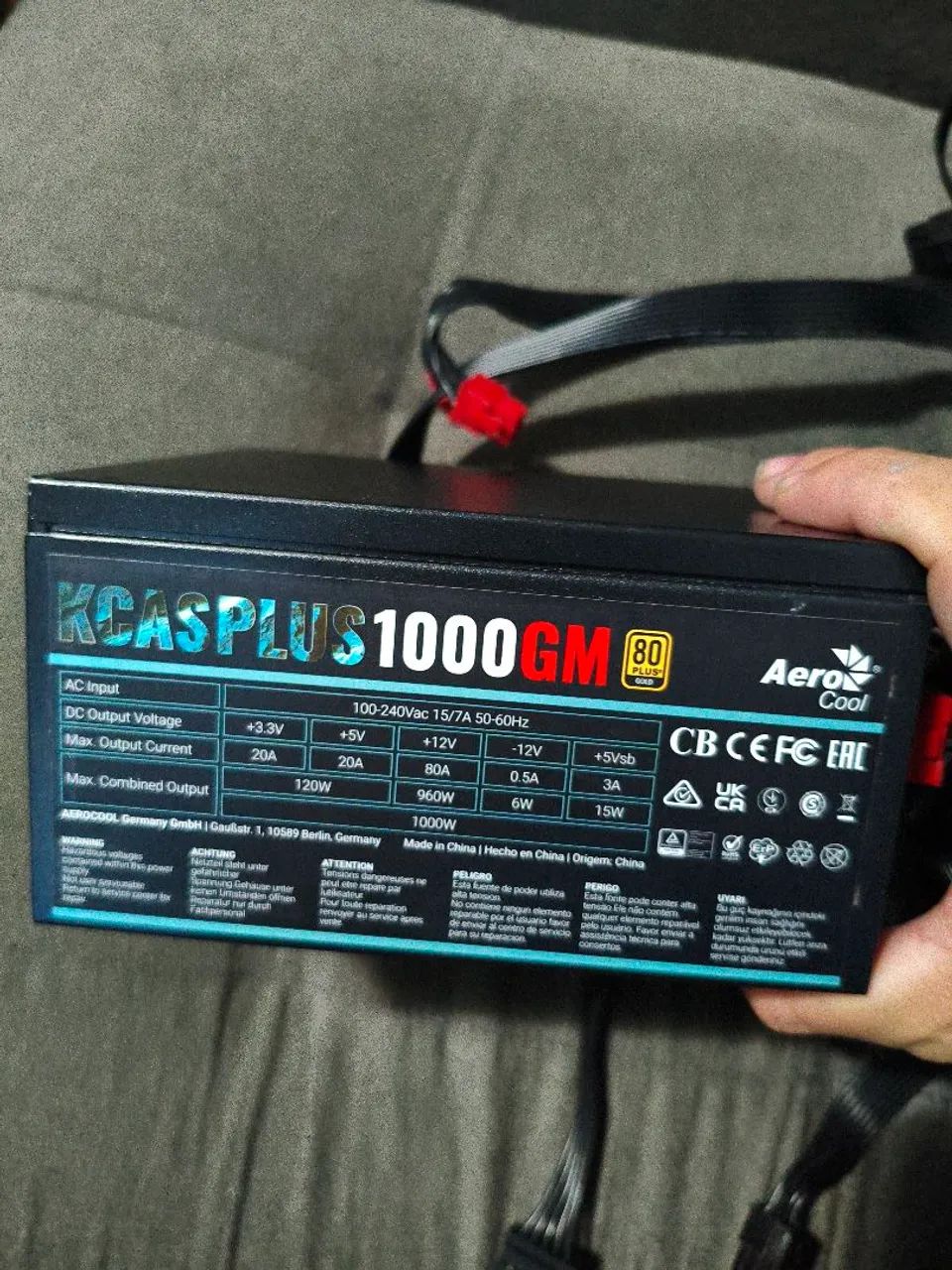 Fonte 1000W real aerocool kcas plus 1000GM modular