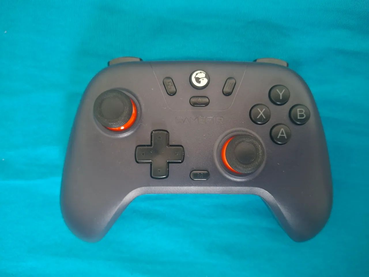Vede-se controle da gamesir Nova lite