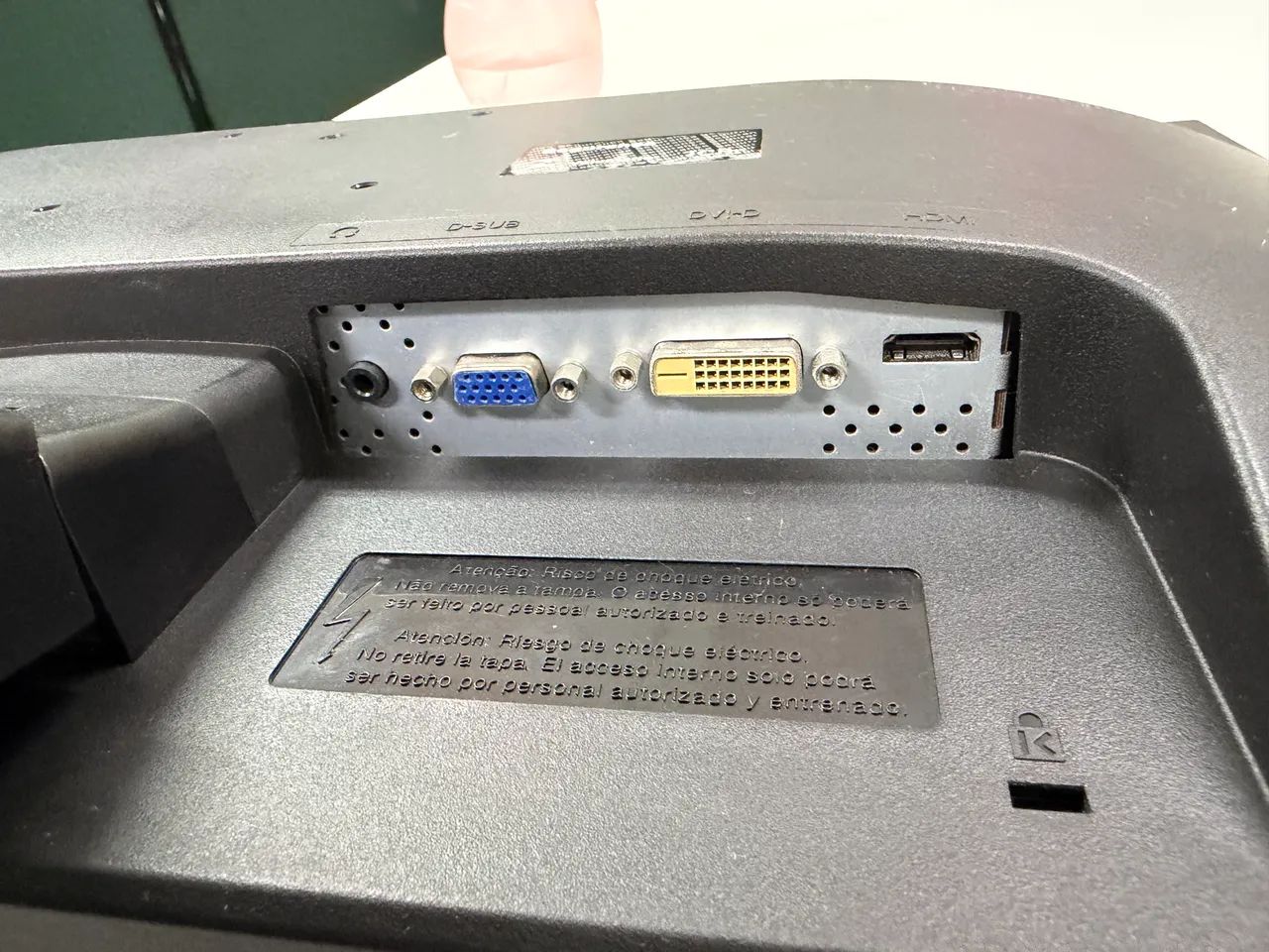 Monitor LG Flatron 21polegadas com cabos e hdmi - Foto 2
