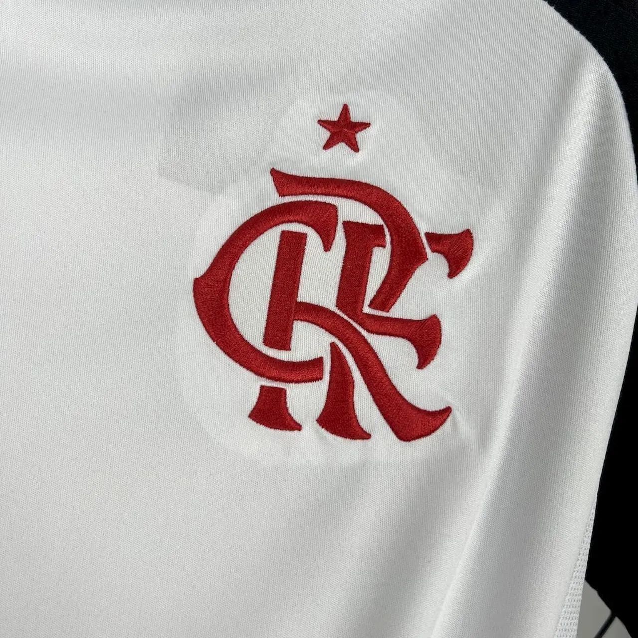 CAMISA TIME FLAMENGO BRANCA 25/26 PROMOÇÃO  - Foto 3