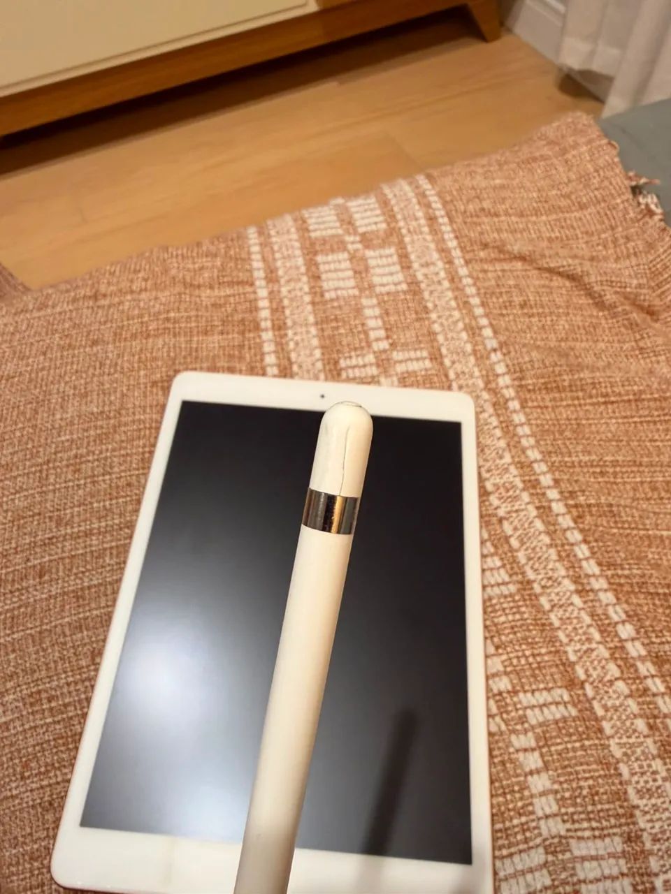 iPad 7 Geração com caneta - Foto 4