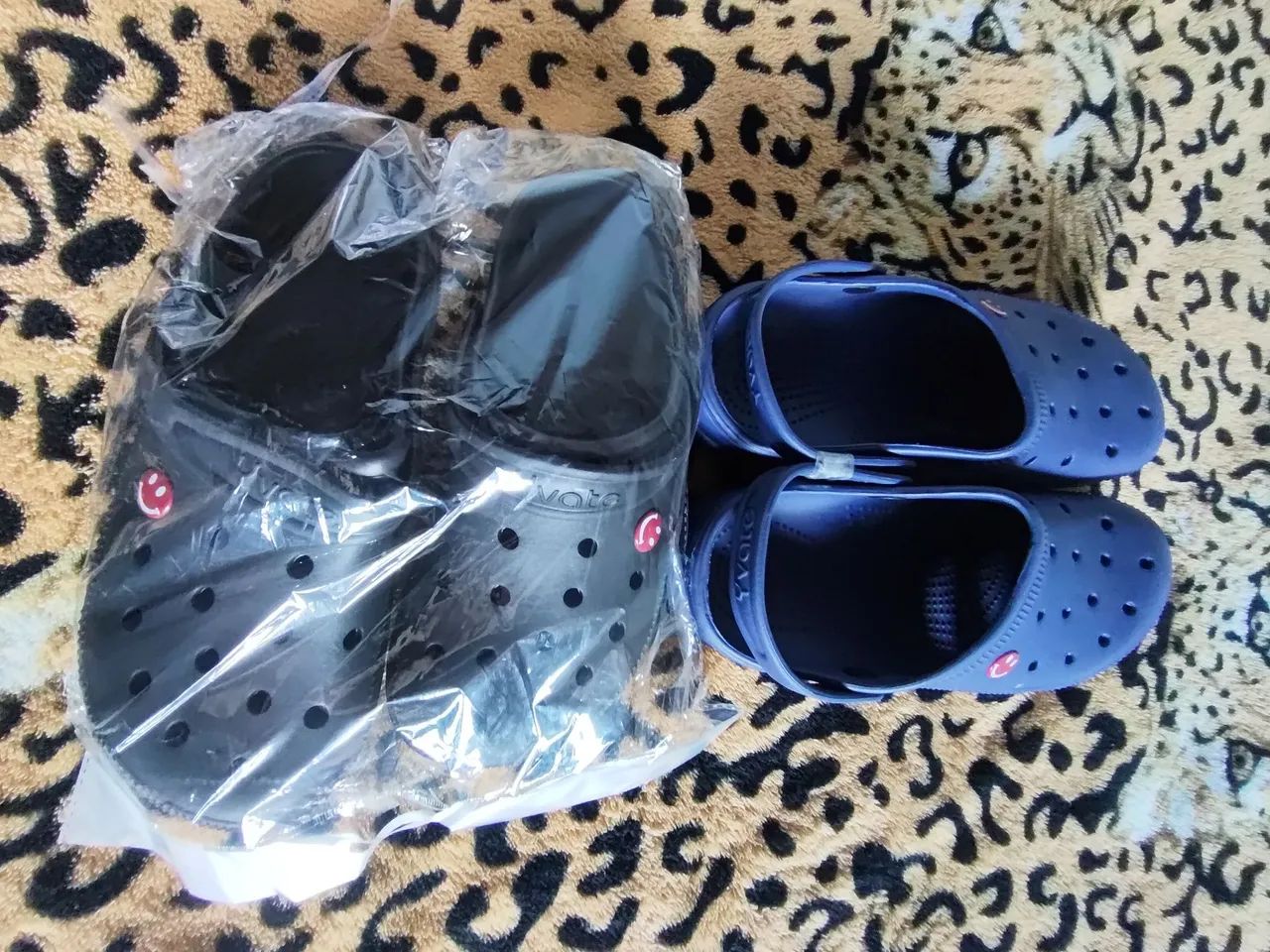 Sandália crocs, babuche  - Foto 3