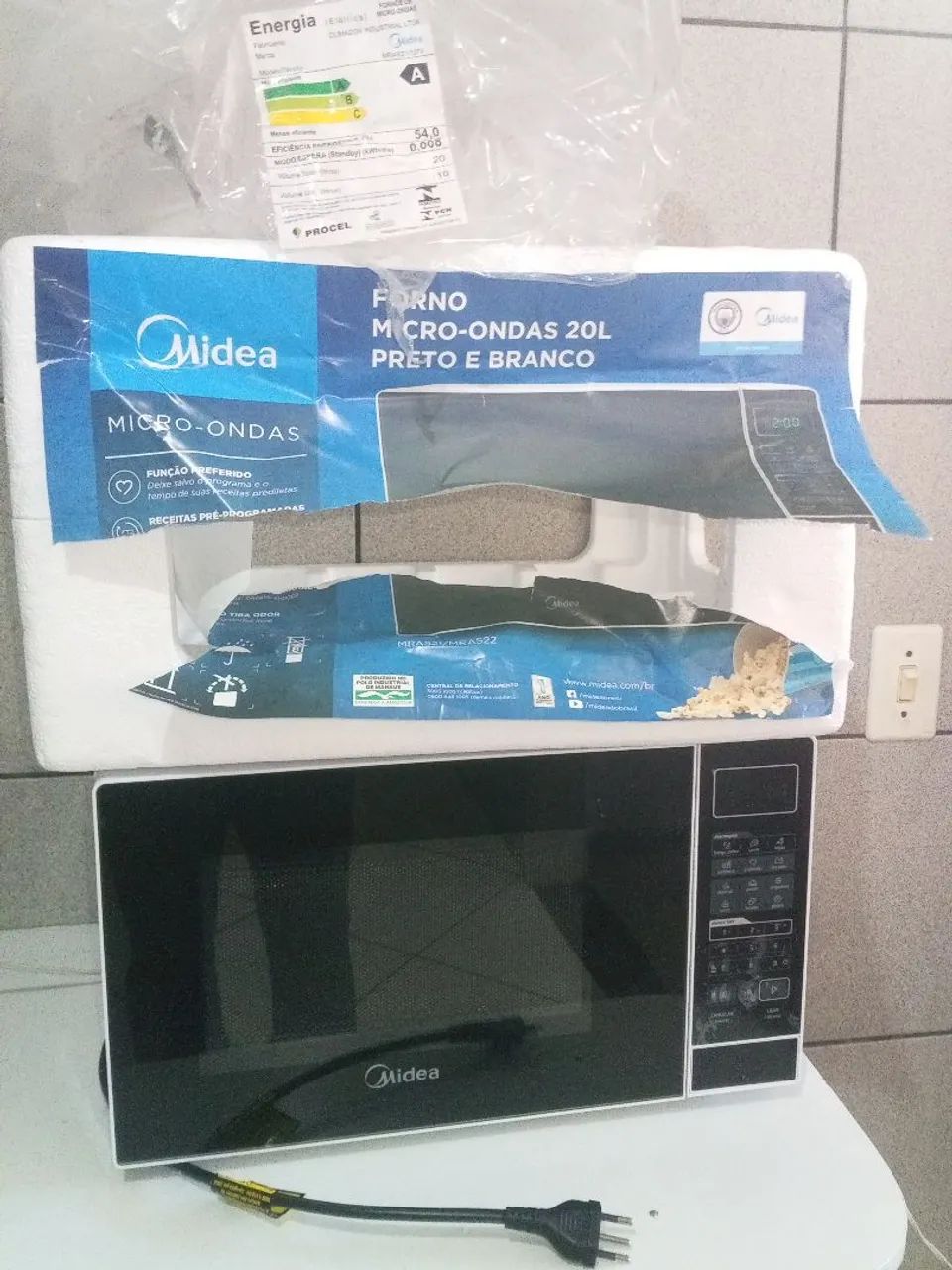 Microondas Midea 20L