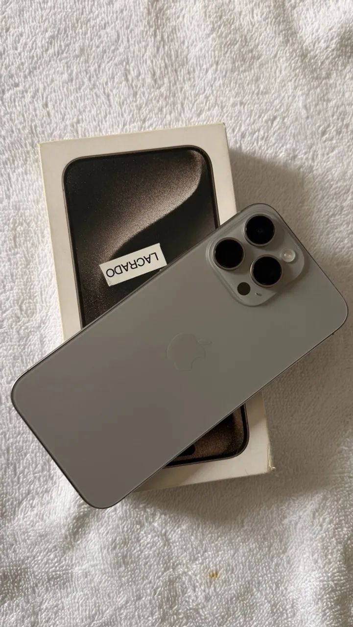iPhone 15 Pro Max  - Foto 2
