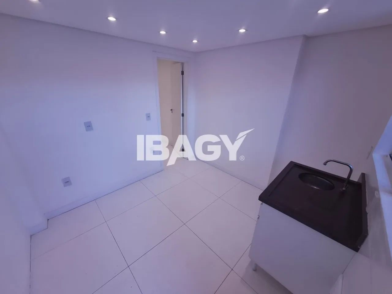 Excelente Apartamento 1 dormitório(s) em Capoeiras - Florianópolis - Foto 2