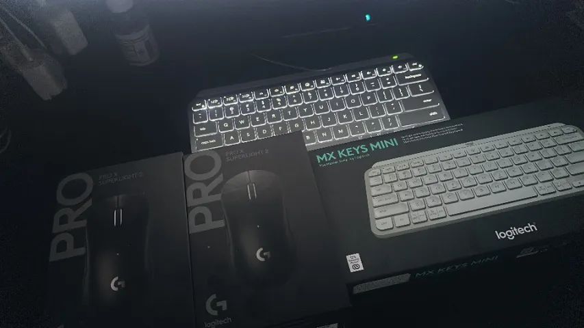 LACRADO - Teclado Logitech MX Keys Mini  - Foto 4